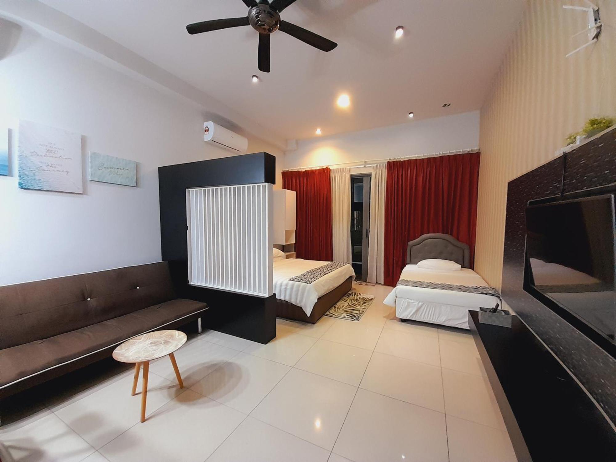Bulan Guesthouse Imago Kota Kinabalu Bagian luar foto